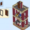 Городская площадь (LEGO 60271)