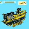 Бульдозер с электроприводом (LEGO 8275)