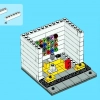 Фирменный розничный магазин LEGO (LEGO 3300003)