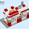 Пожарная станция и вертолет (LEGO 10970)