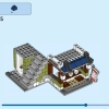 Лапшичная в центре города (LEGO 31131)