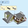 Лапшичная в центре города (LEGO 31131)