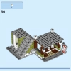 Лапшичная в центре города (LEGO 31131)