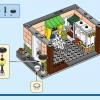 Лапшичная в центре города (LEGO 31131)