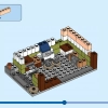Лапшичная в центре города (LEGO 31131)