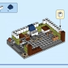 Лапшичная в центре города (LEGO 31131)