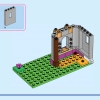 Приключения в замке (LEGO 43205)