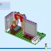 Приключения в замке (LEGO 43205)