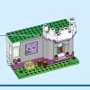 Приключения в замке (LEGO 43205)