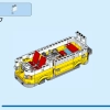 Дом на колёсах на пляже (LEGO 31138)