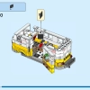Дом на колёсах на пляже (LEGO 31138)