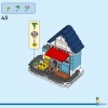 Дом на колёсах на пляже (LEGO 31138)
