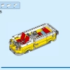 Дом на колёсах на пляже (LEGO 31138)
