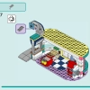 Закусочная в центре Хартлейк (LEGO 41728)