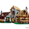 Средневековая городская площадь (LEGO 10332)