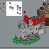 Средневековая городская площадь (LEGO 10332)