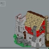 Средневековая городская площадь (LEGO 10332)