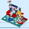 Инопланетная космическая закусочная (LEGO 40687)