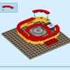 Катание на карусели (LEGO 40714)