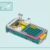 Машина скорой помощи больницы Хартлейк (LEGO 42613)