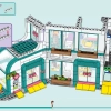 Больница Хартлейк-Сити (LEGO 42621)