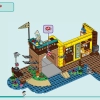 Водные виды спорта в лагере приключений (LEGO 42626)