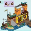Водные виды спорта в лагере приключений (LEGO 42626)