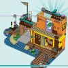 Водные виды спорта в лагере приключений (LEGO 42626)