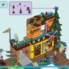 Водные виды спорта в лагере приключений (LEGO 42626)