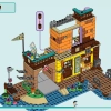 Водные виды спорта в лагере приключений (LEGO 42626)