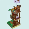 Дом на дереве в лагере приключений (LEGO 42631)