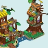 Дом на дереве в лагере приключений (LEGO 42631)