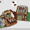 Домик Белоснежки и семи гномов (LEGO 43242)
