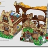 Домик Белоснежки и семи гномов (LEGO 43242)