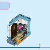Приключения принцесс Диснея на рынке (LEGO 43246)