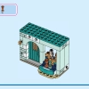 Приключения принцесс Диснея на рынке (LEGO 43246)