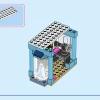Приключения принцесс Диснея на рынке (LEGO 43246)