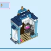 Приключения принцесс Диснея на рынке (LEGO 43246)