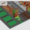 Старое паровозное депо (LEGO 910033)