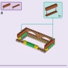 Семейный отдых на пляже курорта (LEGO 42673)