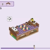Семейный отдых на пляже курорта (LEGO 42673)