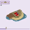 Семейный отдых на пляже курорта (LEGO 42673)
