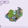Семейный отдых на пляже курорта (LEGO 42673)