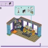 Магазин комиксов и игр (LEGO 42674)