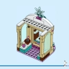 Приключение Анны на санях (LEGO 43256)